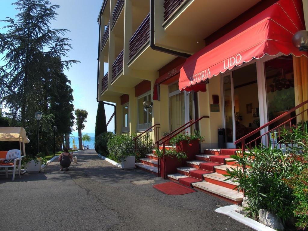 Hotel Astoria Lido Sirmione Exterior foto