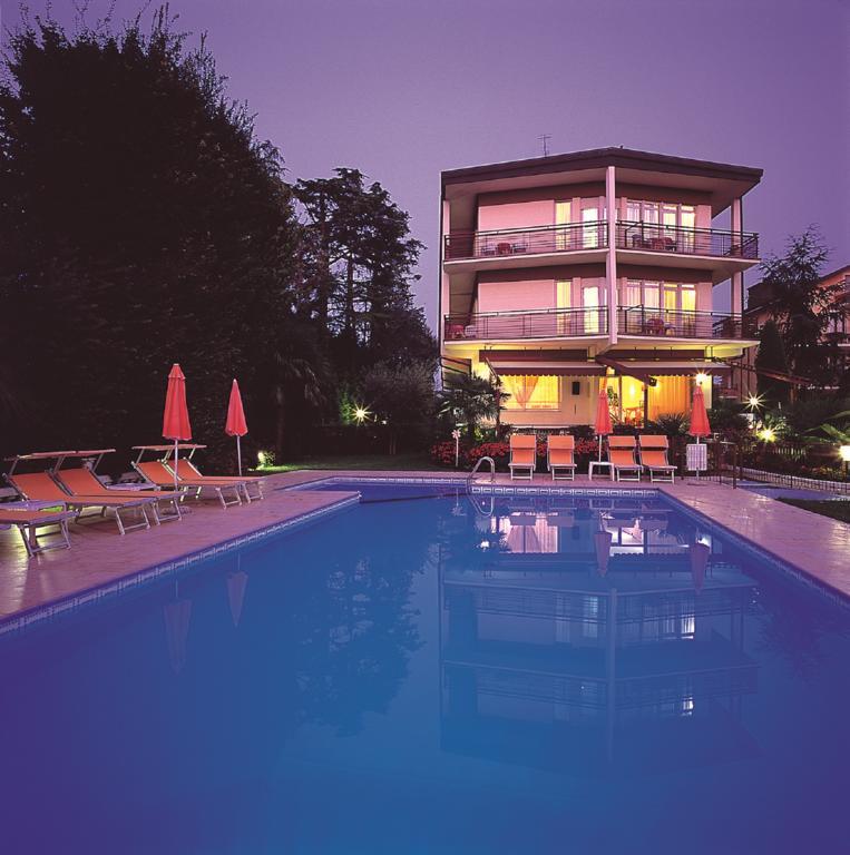Hotel Astoria Lido Sirmione Exterior foto